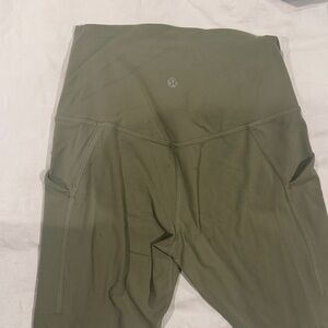 lululemon athletica Olive Ankle Cropped Pants
